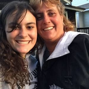 Meet your Posher, April